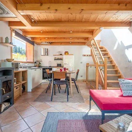 Superb Chalet With Balcony In