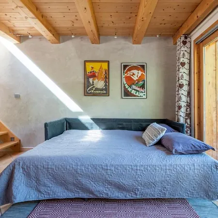 Superb Chalet With Balcony In 木屋 霞慕尼